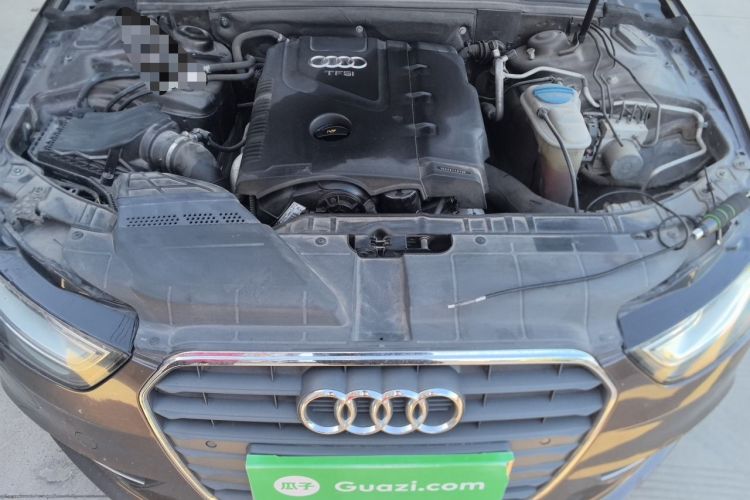 Used Audi A4L 2013 35 TFSI Automatic Standard Model Engine Bay