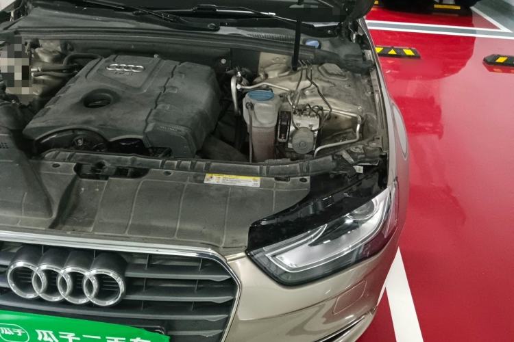 Used Audi A4L 2013 35 TFSI Automatic Standard Model Engine Bay Left
