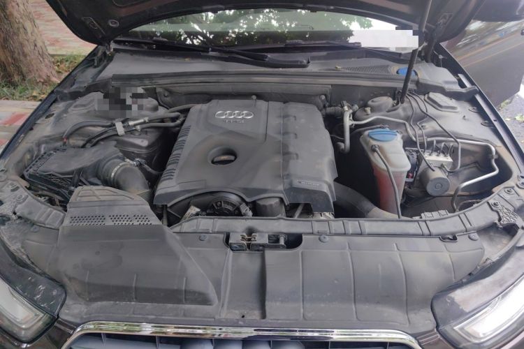 Used Audi A4L 2013 35 TFSI Automatic Comfort Model Engine Bay