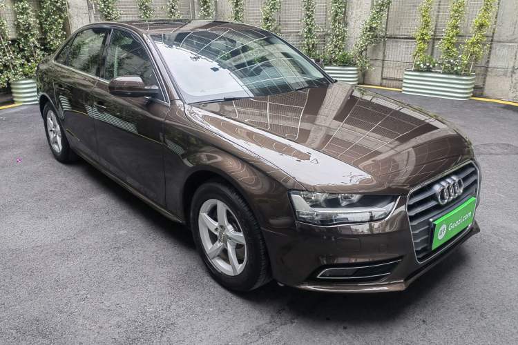 Used Audi A4L 2013 30 TFSI Automatic Comfort Model Exterior 5