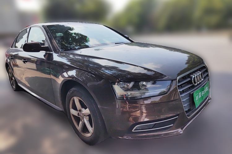 Used Audi A4L 2013 35 TFSI Automatic Standard Model Front Right 45 Deg