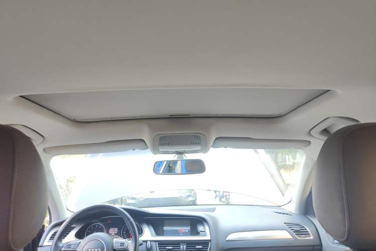 Used Audi A4L 2013 35 TFSI Automatic Standard Model Headliner
