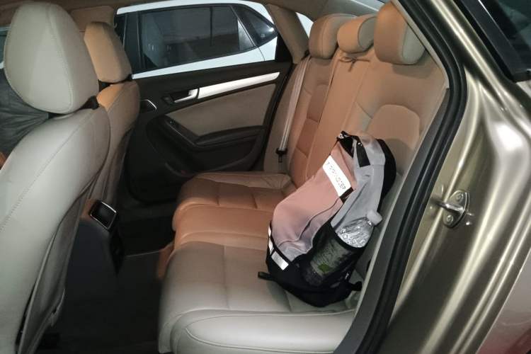 Used Audi A4L 2013 35 TFSI Automatic Standard Model Left Rear Seat