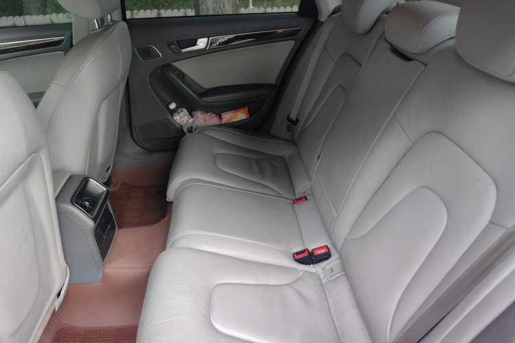 Used Audi A4L 2013 35 TFSI Automatic Comfort Model Left Rear Seat