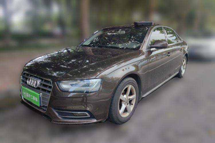 Used Audi A4L 2013 35 TFSI Automatic Comfort Model Guazi used car, China used car export, Used car for sale, Used Audi cars, Cheapest cars for sale