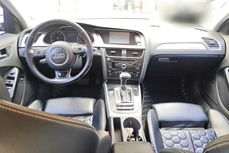 Used Audi A4L 2013 40 TFSI quattro Individual Sport Edition Center Console