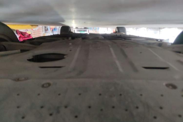 Used Audi A4L 2013 35 TFSI Automatic Comfort Model Chassis Front