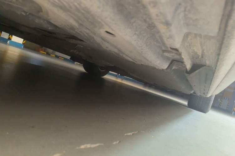 Used Audi A4L 2013 35 TFSI Automatic Comfort Model Chassis Rear Right