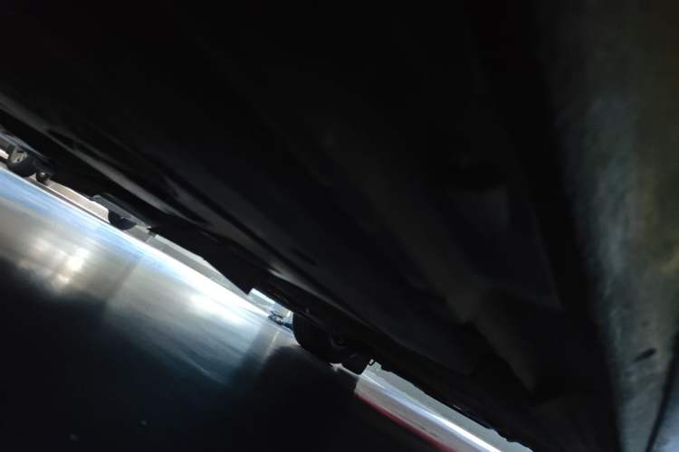 Used Audi A4L 2013 35 TFSI Automatic Comfort Model Chassis Rear Right