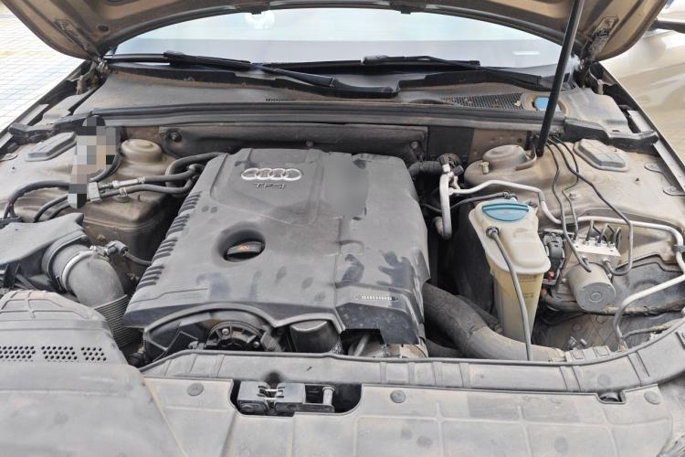 Used Audi A4L 2013 40 TFSI quattro Individual Sport Edition Engine Bay