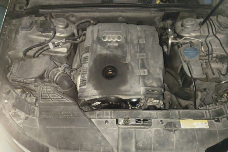 Used Audi A4L 2013 35 TFSI Automatic Comfort Model Engine Bay