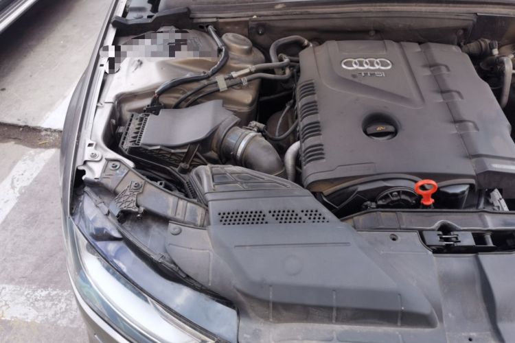 Used Audi A4L 2013 35 TFSI Automatic Standard Model Engine Bay Right
