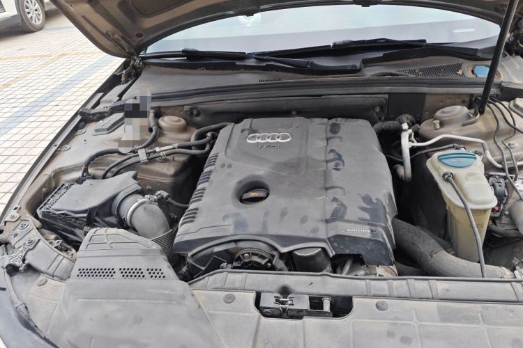 Used Audi A4L 2013 40 TFSI quattro Individual Sport Edition Engine Bay Right