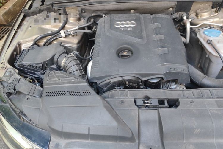 Used Audi A4L 2013 35 TFSI Automatic Standard Model Engine Bay Right