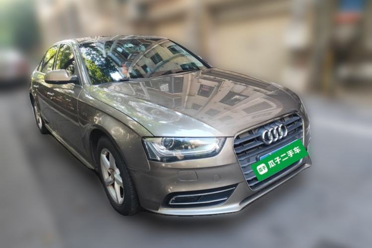 Used Audi A4L 2013 35 TFSI Automatic Standard Model Front Right 45 Deg
