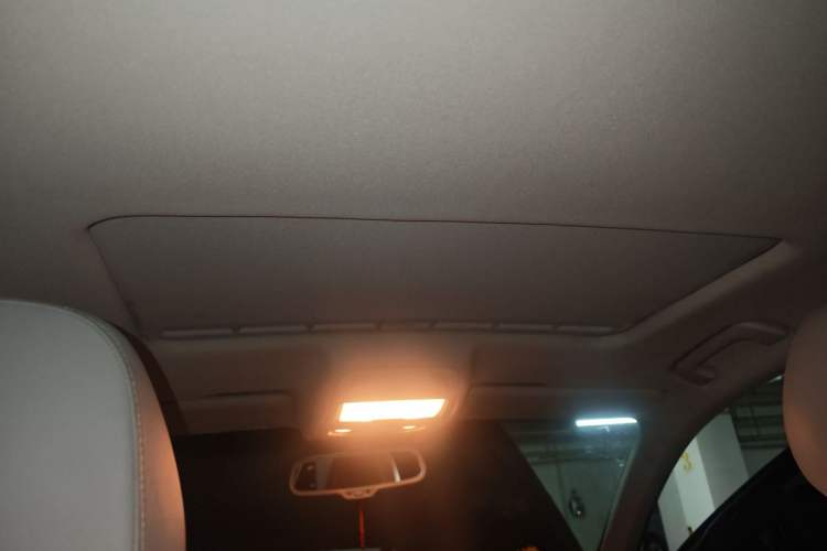 Used Audi A4L 2013 35 TFSI Automatic Technology Edition Headliner