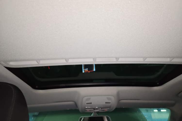 Used Audi A4L 2013 35 TFSI Automatic Comfort Model Headliner
