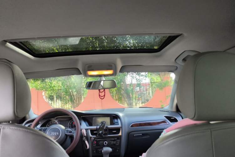Used Audi A4L 2013 35 TFSI Automatic Standard Model Headliner