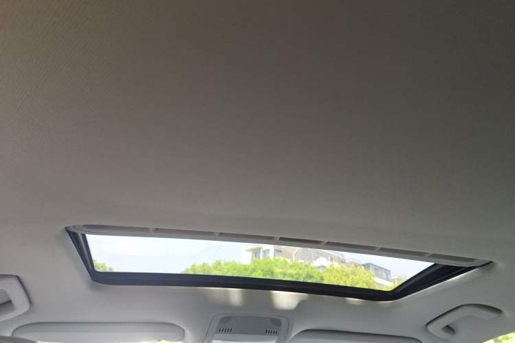 Used Audi A4L 2013 35 TFSI Automatic Standard Model Headliner