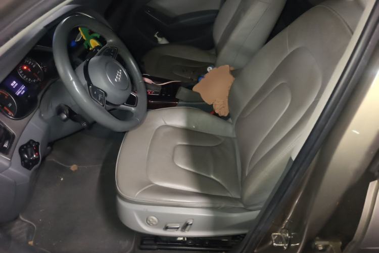 Used Audi A4L 2013 35 TFSI Automatic Comfort Model Left Front Seat