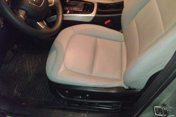 Used Audi A4L 2013 30 TFSI Automatic Comfort Model Left Front Seat