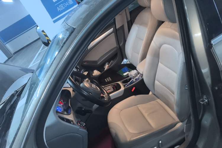 Used Audi A4L 2013 35 TFSI Automatic Standard Model Left Front Seat