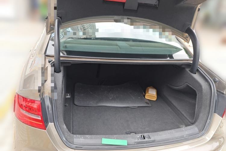Used Audi A4L 2013 40 TFSI quattro Individual Sport Edition Trunk