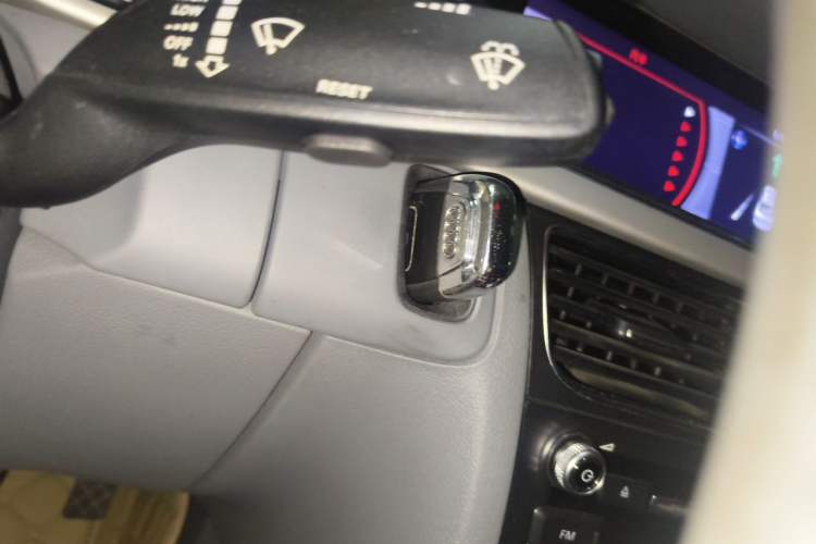 Used Audi A4L 2013 35 TFSI Automatic Comfort Model Vehicle Key
