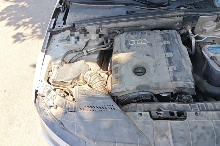 Used Audi A4L 2013 35 TFSI Automatic Standard Model Engine Bay Right
