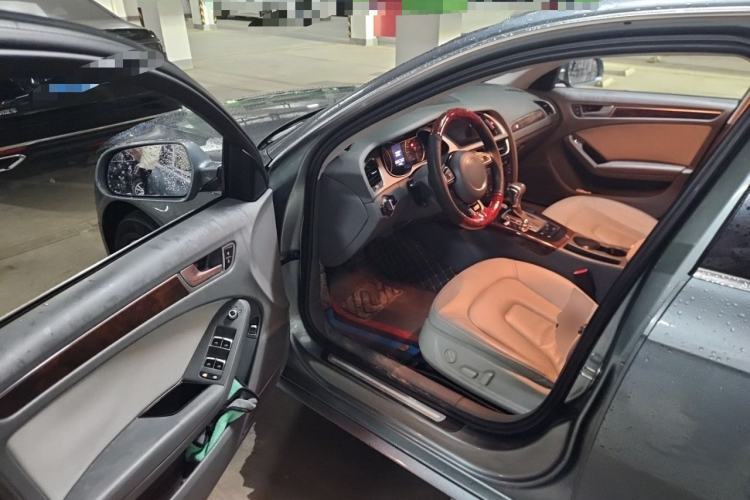 Used Audi A4L 2013 35 TFSI Automatic Comfort Model Driver Seat