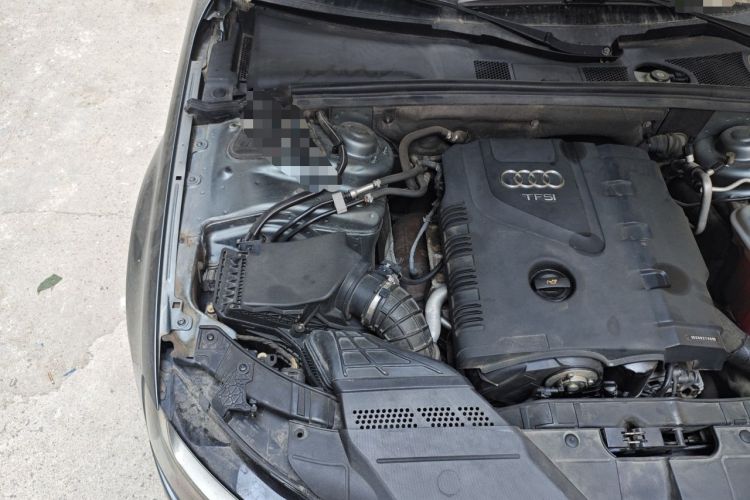 Used Audi A4L 2013 30 TFSI Automatic Comfort Model Engine Bay Right