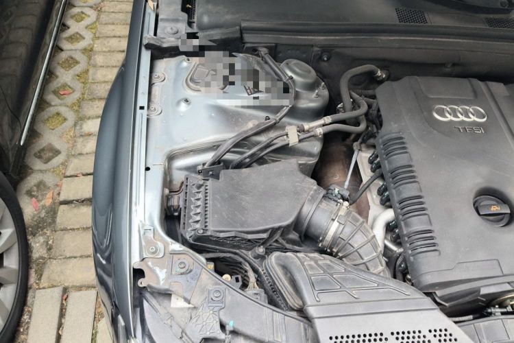 Used Audi A4L 2013 35 TFSI Automatic Standard Model Engine Bay Right