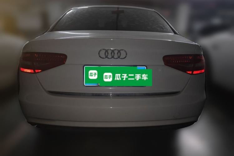 Used Audi A4L 2013 35 TFSI Automatic Standard Model Exterior 4