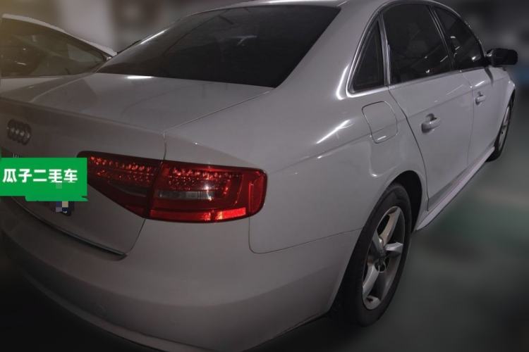 Used Audi A4L 2013 35 TFSI Automatic Standard Model Exterior 5