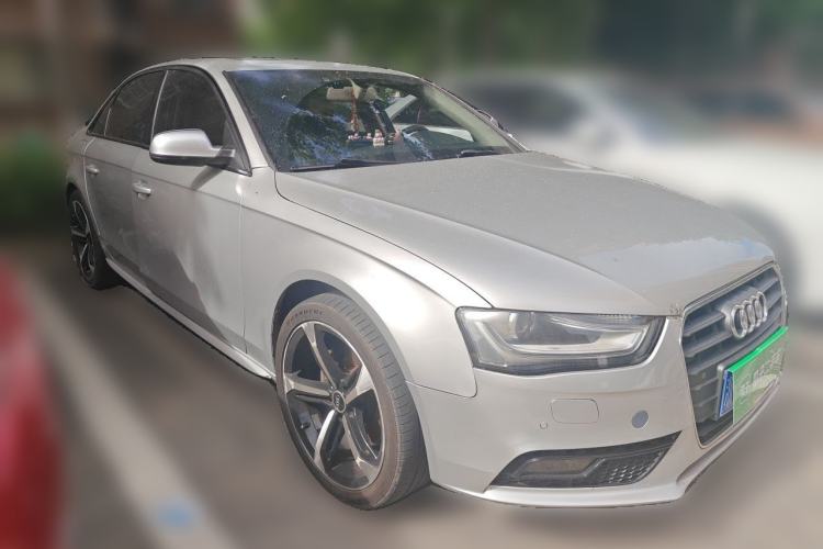 Used Audi A4L 2013 35 TFSI Automatic Standard Model Front Right 45 Deg