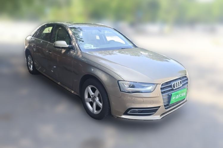Used Audi A4L 2013 35 TFSI Automatic Comfort Model Front Right 45 Deg