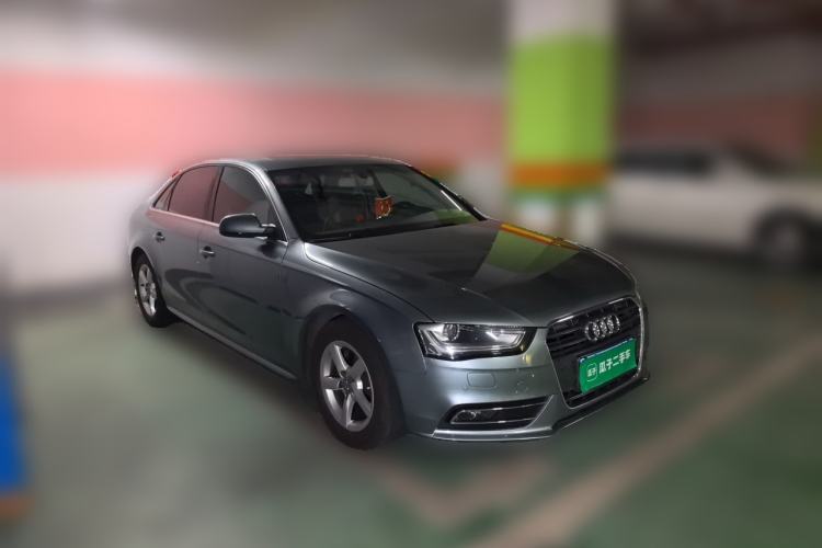 Used Audi A4L 2013 35 TFSI Automatic Standard Model Front Right 45 Deg
