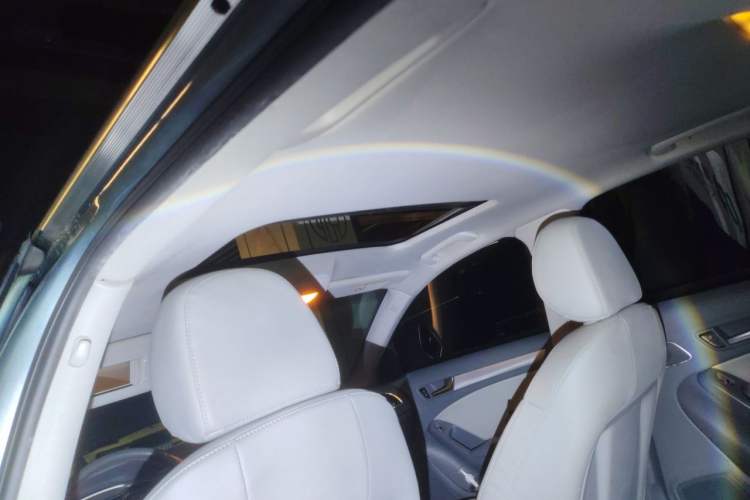 Used Audi A4L 2013 35 TFSI Automatic Standard Model Headliner