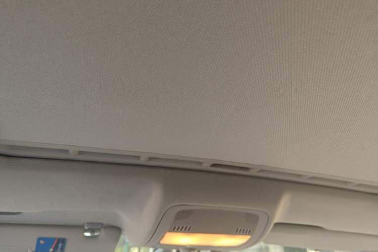 Used Audi A4L 2013 35 TFSI Automatic Comfort Model Headliner