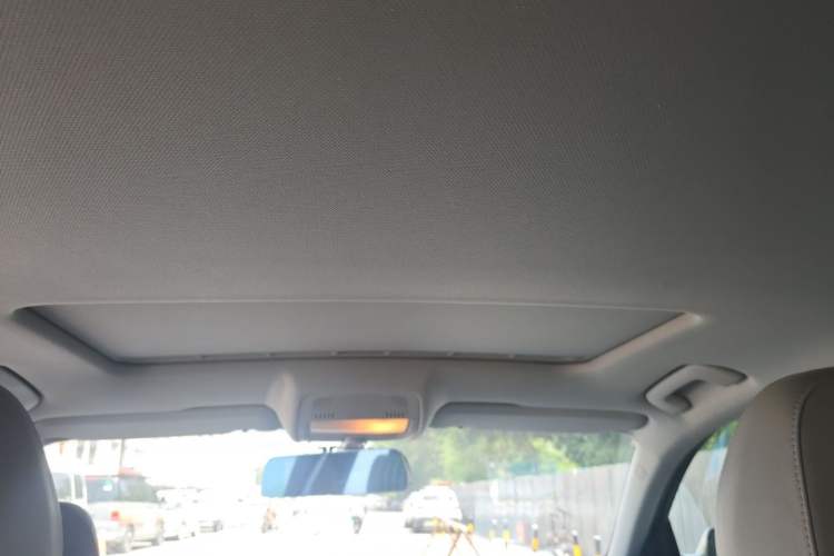 Used Audi A4L 2013 35 TFSI Automatic Comfort Model Headliner
