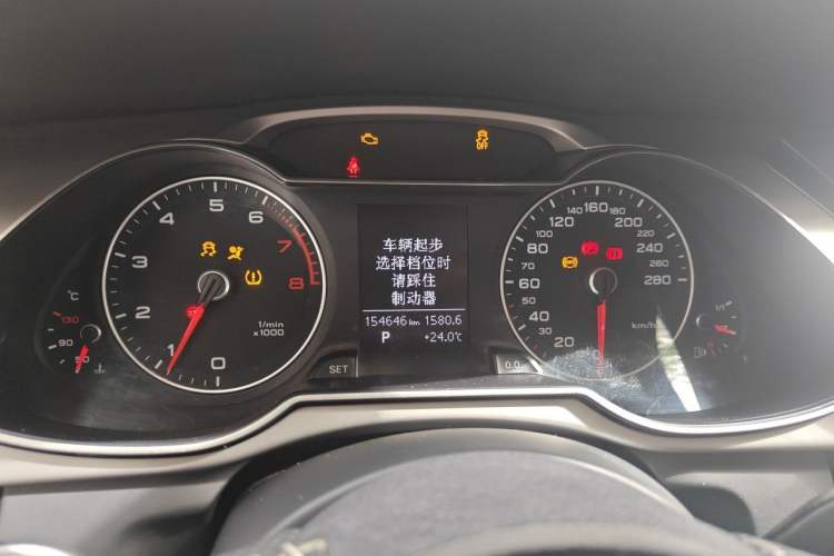 Used Audi A4L 2013 35 TFSI Automatic Standard Model Instrument Cluster