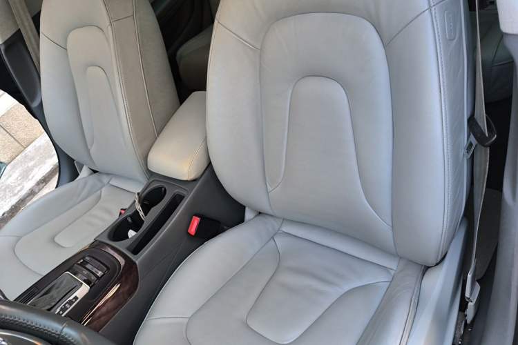 Used Audi A4L 2013 35 TFSI Automatic Standard Model Left Front Seat