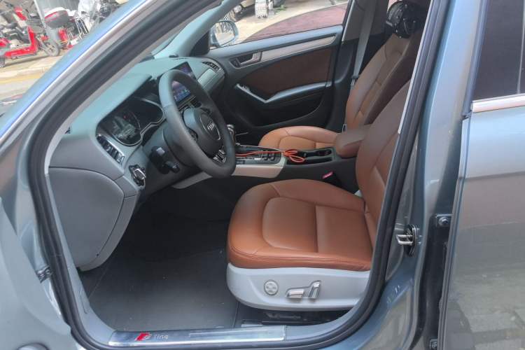 Used Audi A4L 2013 35 TFSI Automatic Standard Model Left Front Seat