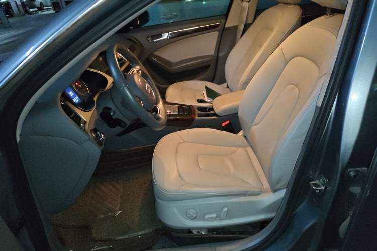 Used Audi A4L 2013 35 TFSI Automatic Comfort Model Left Front Seat