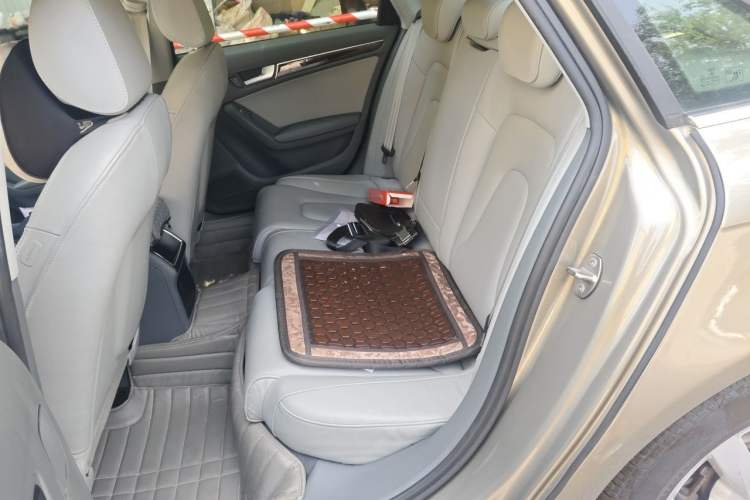 Used Audi A4L 2013 35 TFSI Automatic Comfort Model Left Rear Seat