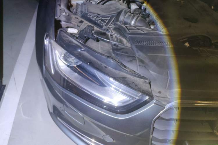 Used Audi A4L 2013 35 TFSI Automatic Standard Model Right Front Headlight