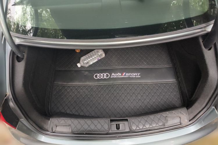 Used Audi A4L 2013 35 TFSI Automatic Standard Model Trunk