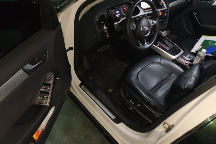 Used Audi A4L 2013 35 TFSI Automatic Standard Model Driver Seat