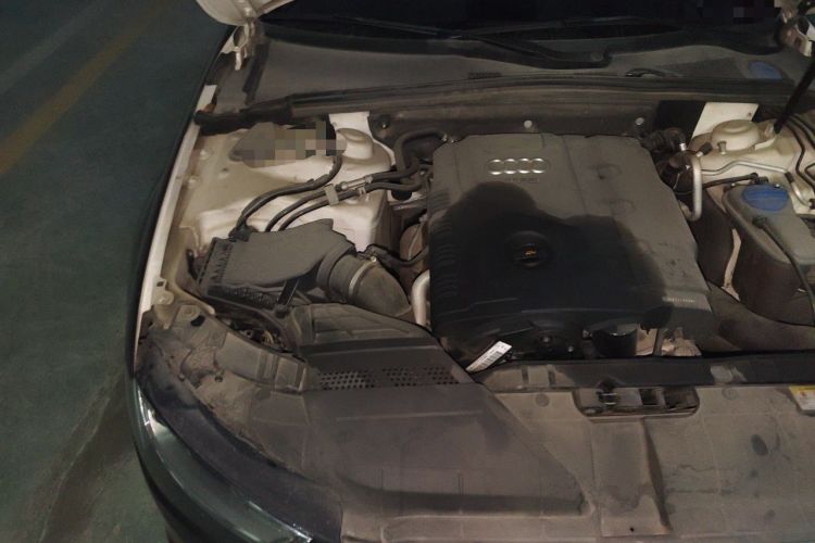 Used Audi A4L 2013 35 TFSI Automatic Standard Model Engine Bay Right