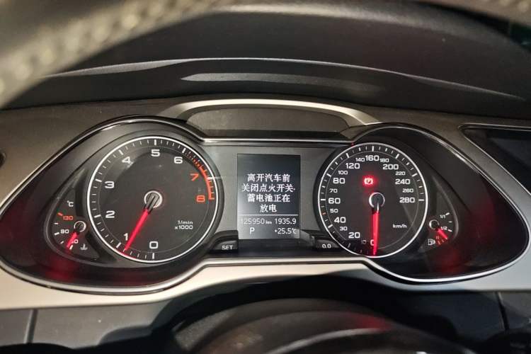 Used Audi A4L 2013 35 TFSI Automatic Standard Model Instrument Cluster